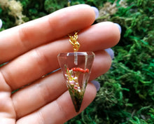 Load image into Gallery viewer, Amanita pendulum pendant