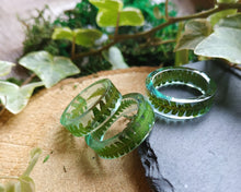 Load image into Gallery viewer, Fern leaf ring
