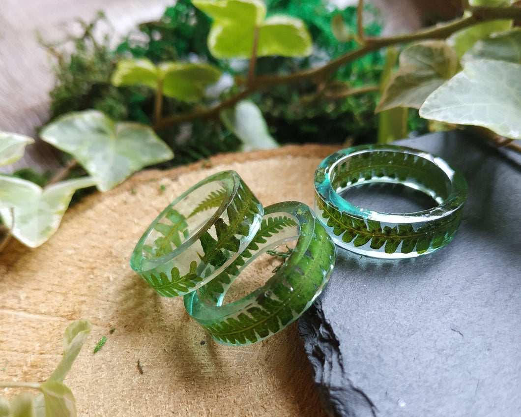 Fern leaf ring