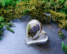 Load image into Gallery viewer, Secret garden floral ring
