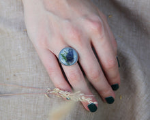 Load image into Gallery viewer, Secret garden floral ring
